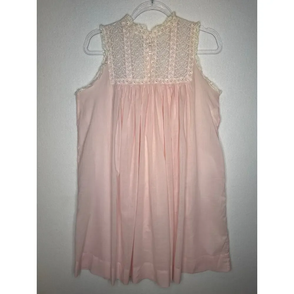 1960s Christian Dior Baby Pink Lace Trim Nightgown Embroidered size medium